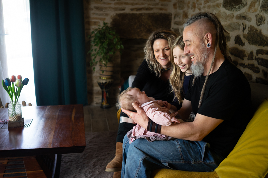 seance famille, seance a domicile, seance lumiere naturelle, seance enfant, portrait, photographe vannes, photographe lorient, photographe auray, photographe morbihan, lifestyle, photographe pontivy-27