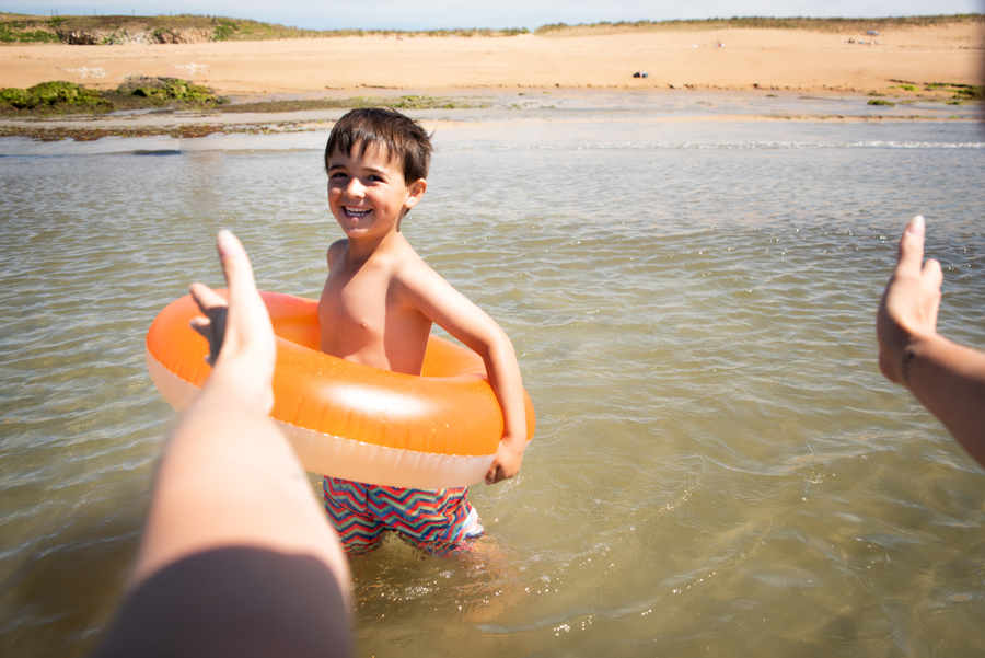 seance famille, seance plage, seance enfant, portrait, photographe vannes, photographe lorient, photographe auray, photographe morbihan, lifestyle-8