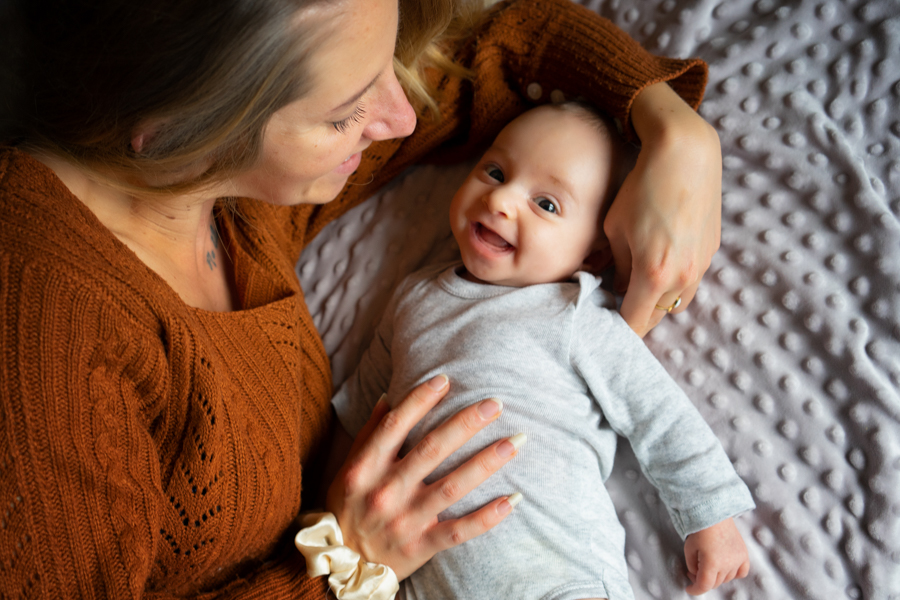 seancecocconing, seance naissance, seance bebe, seance enfant, portrait, photographe vannes, photographe lorient, photographe auray, photographe morbihan, lifestyle-3